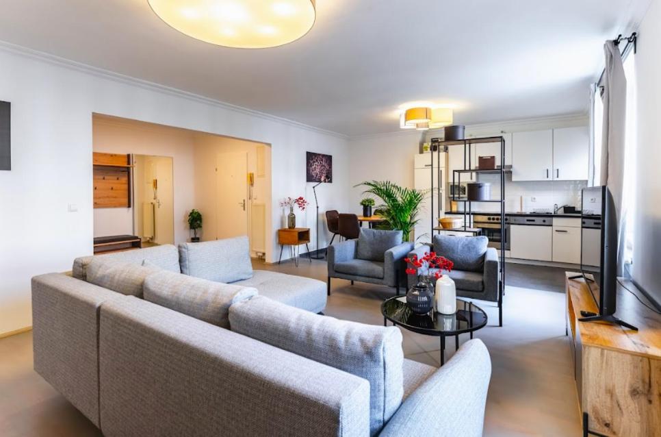 Experience Central Vienna From A Stylish And Modern Apartment מראה חיצוני תמונה