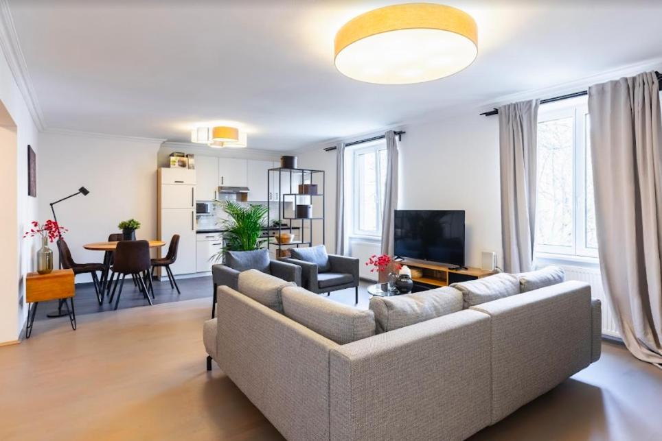 Experience Central Vienna From A Stylish And Modern Apartment מראה חיצוני תמונה